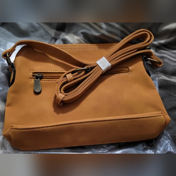 NIP brown crossbody - Picture 2 of 4